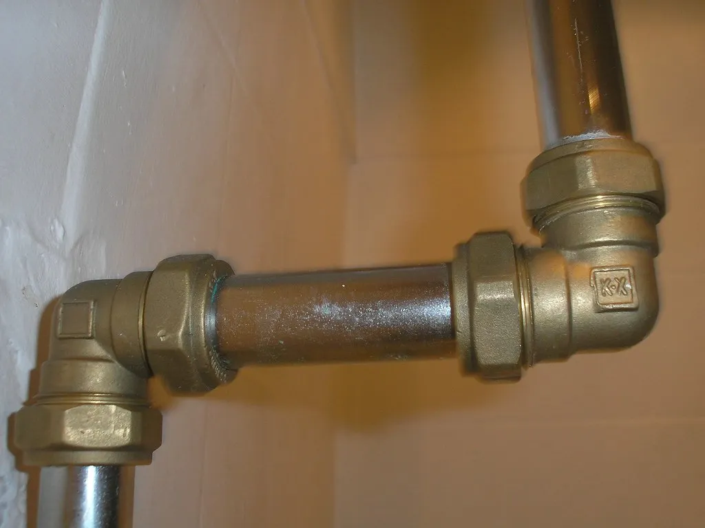 Compression fittings joining residential water pipes